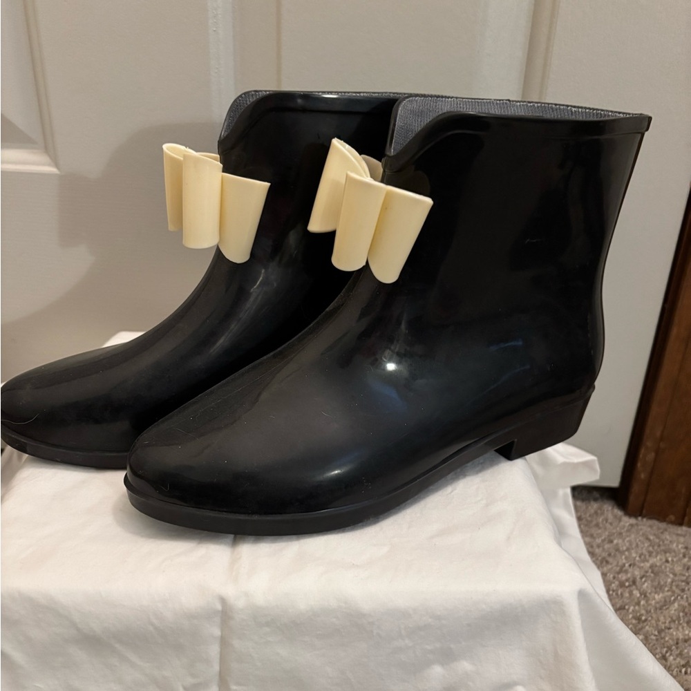 Black ivory short bow rainboot size EU 40 women’s 9 US
